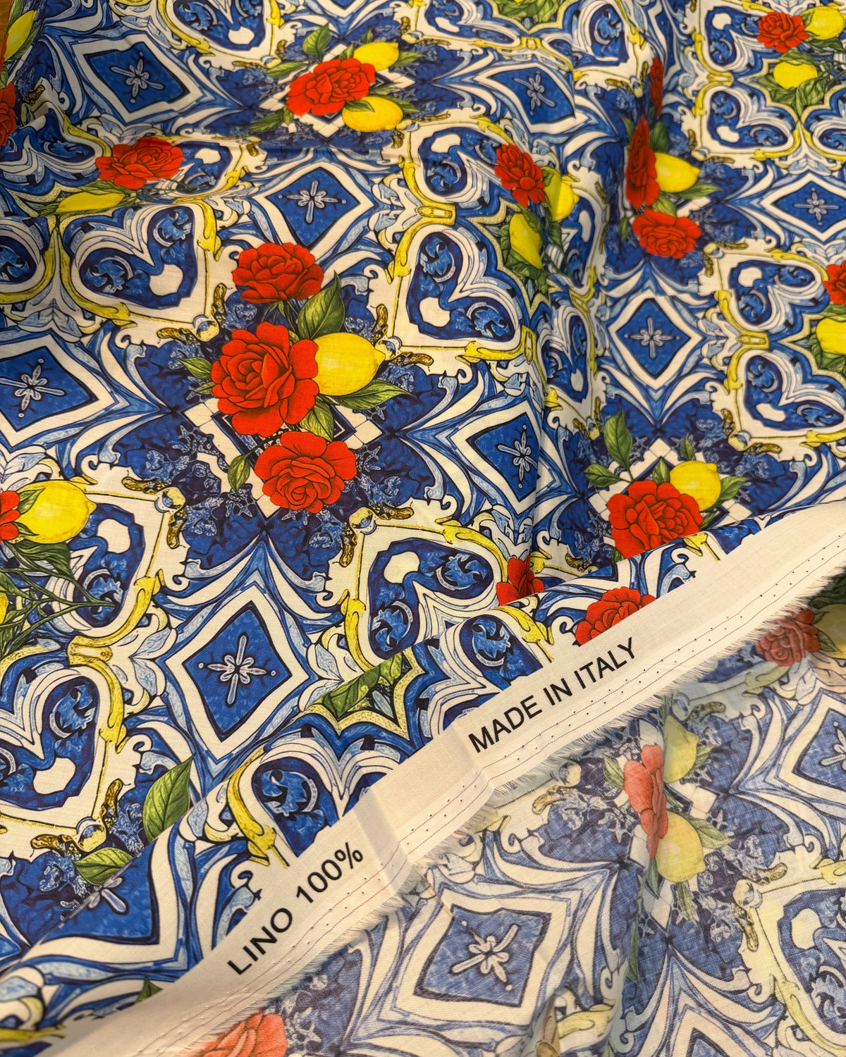 Dolce & Gabbana Sicilian Majolica Linen